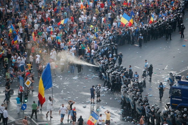 re romania protest